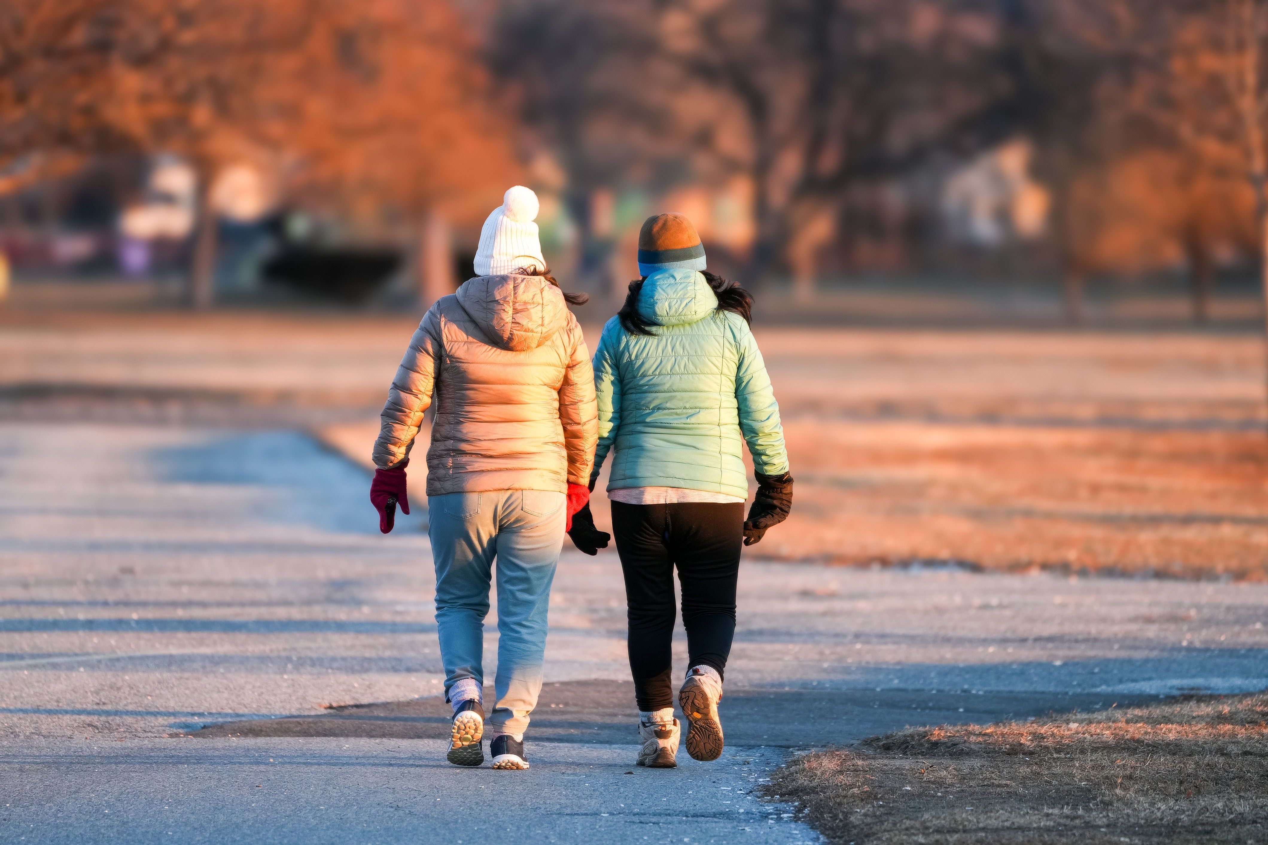 It is better to layer up before going for a walk in winter mornings, shares Dr Das. (Pexel) It is better to layer up before going for a walk in winter mornings, shares Dr Das. (Pexel)
