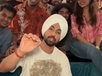 Delhi Police posted a video of Diljit Dosanjh urging concert goers to take the Delhi Metro to reach the JLN stadium on Friday. 