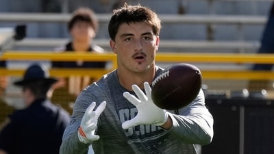 Colston Loveland was limited during Thursday’s practice with a neck issue. (AP Photo) Colston Loveland was limited during Thursday’s practice with a neck issue. (AP Photo)