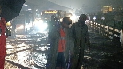 హైదరాబాద్‌లో భారీ వర్షం