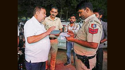 Lalit, a sub-inspector with the MC enforcement wing, has submitted a complaint to the UT police, seeking their intervention. (HT File)