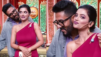 ‘আই লাভ ইউ…’, প্রকাশ্যে উষসীকে মনের কথা বললেন রাজ! ‘হাত কেটেছি, ছ্যাঁকা পর্ব…’, জানালেন নায়িকা ‘আই লাভ ইউ…’, প্রকাশ্যে উষসীকে মনের কথা বললেন রাজ! ‘হাত কেটেছি, ছ্যাঁকা পর্ব…’, জানালেন নায়িকা