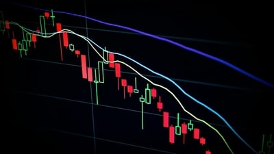 The Nasdaq 100 fell 4% as weak tech results and AI spending concerns triggered a Wall Street selloff. (Unsplash) The Nasdaq 100 fell 4% as weak tech results and AI spending concerns triggered a Wall Street selloff. (Unsplash)