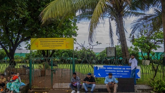 The Bandstand garden in Bandra, Mumbai, is maintained by the Bandra Bandstand Residents Trust (BBRT). 