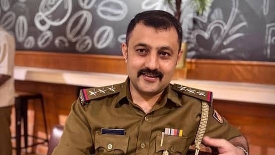 Inspector Arun Salunke, 44, was among the six on board the helicopter which crashed in Uttarakhand.