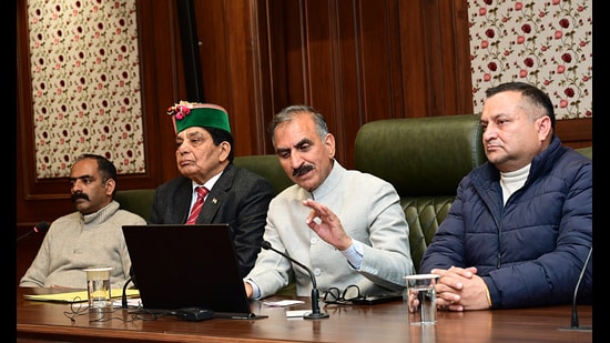 Himachal CM Sukhvinder Singh Sukhu virtually inaugurates a community health centre in Sirmaur’s Renukaji assembly constituency on Friday. (@CMOFFICEHP X)