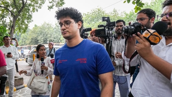 The petitioner has also sought directions to block the X and Instagram accounts of Cockroach Janta Party (CJP) co-convener Saurav Das and to restrain him from making derogatory statements against Supreme Court judges.