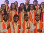 IIT BHU toppers posing for shutterbugs during the 15th convocation of the institute in Varanasi on October 31. (HT photo)