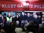 Law and Justice (PiS) party leader Jaroslaw Kaczynski takes part in a protest outside the premises of Poland's Constitutional Tribunal, after the tribunal said on its website that the tribunal's president Bogdan Swieczkowski, who was a deputy justice minister under the PiS government, had been suspended on Friday.(Reuters)