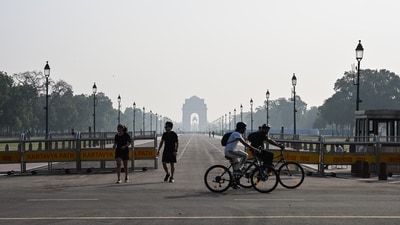Gram It: Early risers were spotted jogging and cycling at the India Gate, along the Kartavya Path towards India Gate, on Saturday morning. This was witnessed after Delhi's air improved by a whopping 78.5% in just 24 hours, with the city's Air Quality Index (AQI) falling from 363 on Thursday morning to 78 on Friday morning. The IMD has issued a forecast of mainly clear skies for today. (Photo: Shagun Chauhan/ANI)