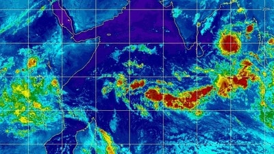 ఆంధ్రప్రదేశ్ వైపు మరో తుపాన్