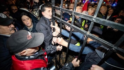 'US Ambassador Tom Rose called for restraint as protesters gathered outside Poland’s Constitutional Tribunal amid ‘coup’ allegations. (Photo by Wojtek RADWANSKI / AFP) (AFP) 'US Ambassador Tom Rose called for restraint as protesters gathered outside Poland’s Constitutional Tribunal amid ‘coup’ allegations. (Photo by Wojtek RADWANSKI / AFP) (AFP)