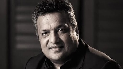 প্রয়াত ‘কাঁটে’ পরিচালক সঞ্জয় গুপ্তা প্রয়াত ‘কাঁটে’ পরিচালক সঞ্জয় গুপ্তা